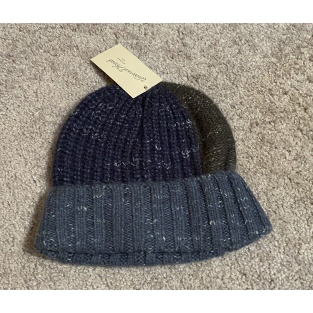 Universal Thread Womens Blue Colorblock Knit Winter Beanie Hat OS‎